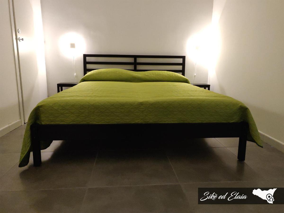 Sike Ed Elaia Apartment Ragusa Bagian luar foto